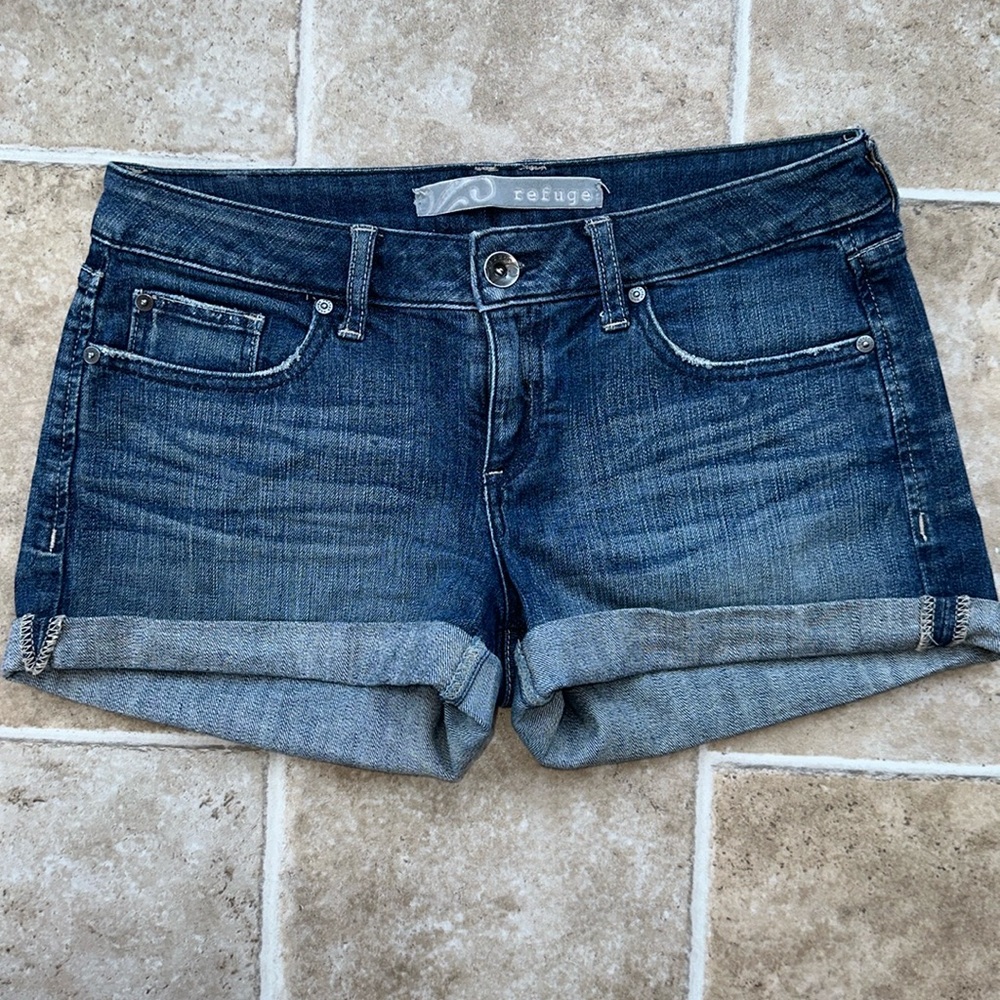 Cuffed Denim Shorts Refuge Size 9